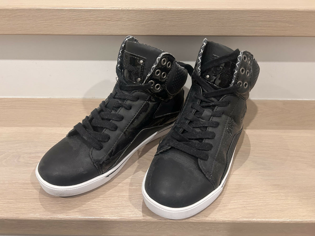 Pastry Pop Tart Grid Hip Hop Dance Sneakers - Black - Women size 8